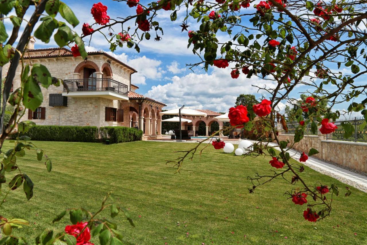 Villa Carolus-Luxurious Istrian Villa Barat  Luaran gambar