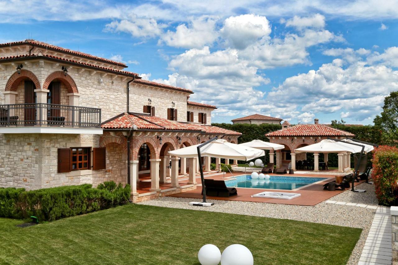 Villa Carolus-Luxurious Istrian Villa Barat  Luaran gambar
