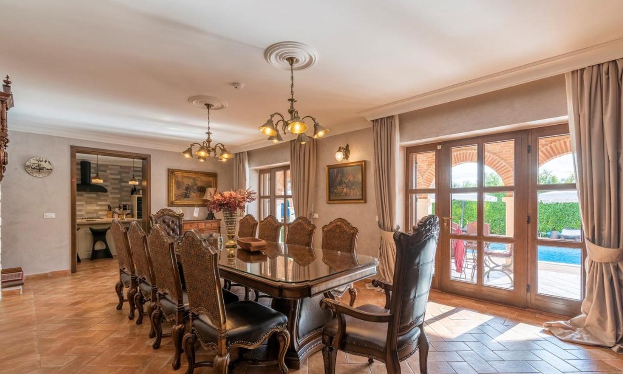 Villa Carolus-Luxurious Istrian Villa Barat  Luaran gambar