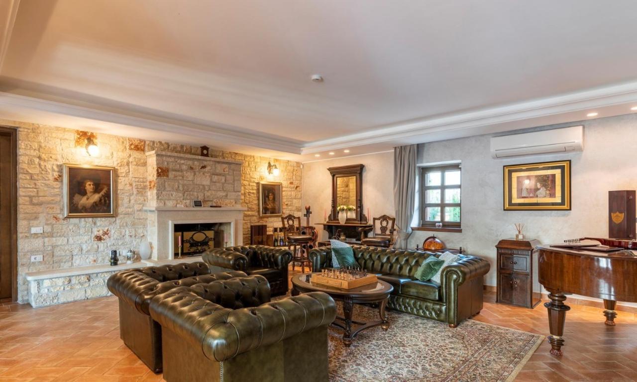 Villa Carolus-Luxurious Istrian Villa Barat  Luaran gambar