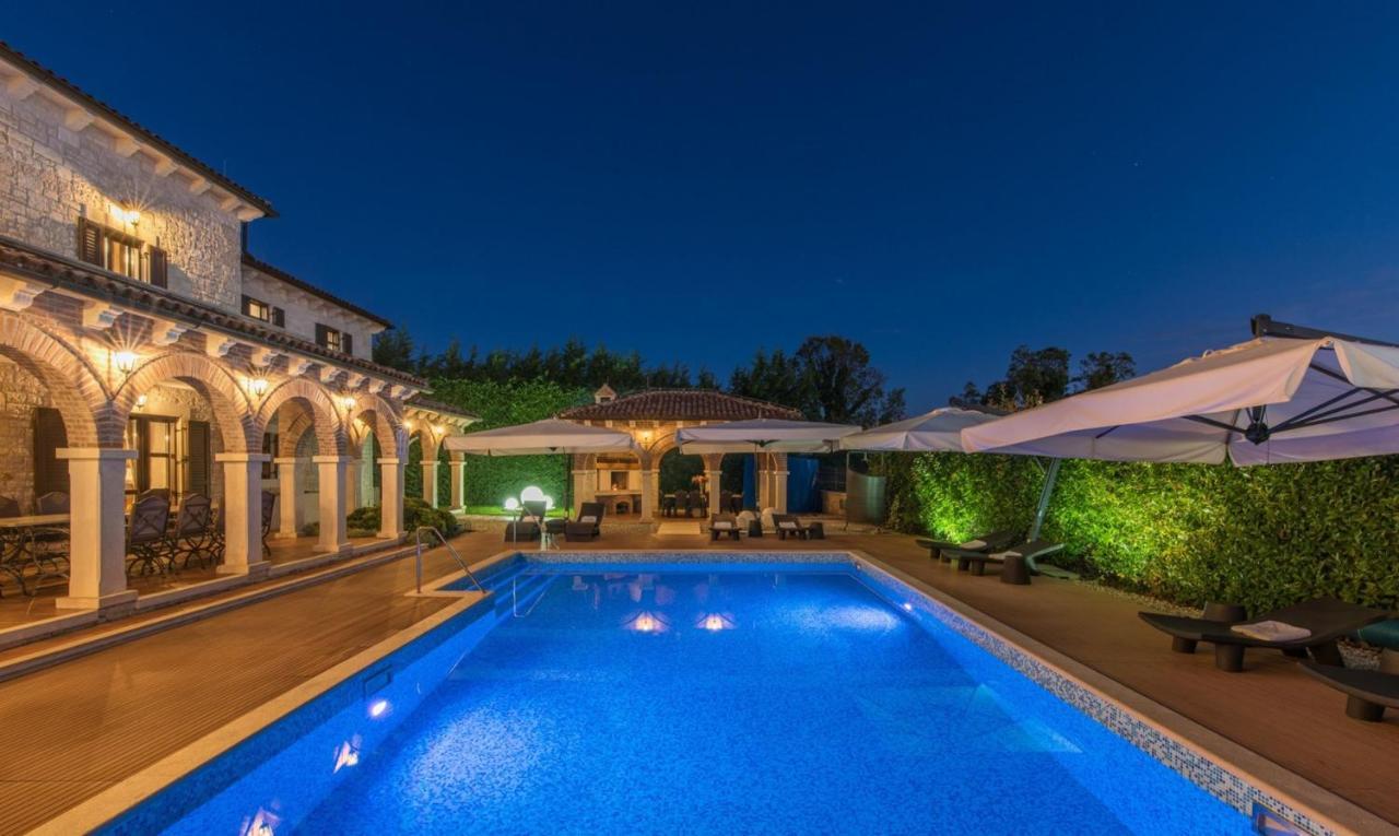 Villa Carolus-Luxurious Istrian Villa Barat  Luaran gambar