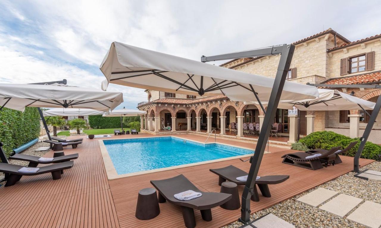 Villa Carolus-Luxurious Istrian Villa Barat  Luaran gambar
