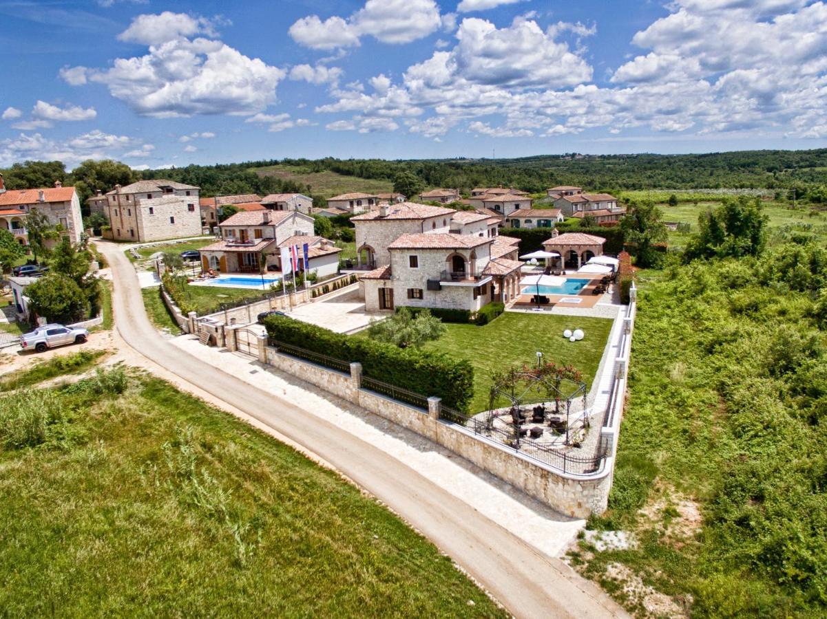Villa Carolus-Luxurious Istrian Villa Barat  Luaran gambar